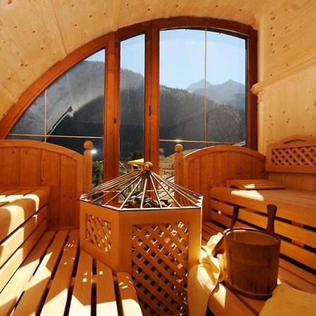 Manni Home - Rooms & Apartments Mayrhofen Bagian luar foto