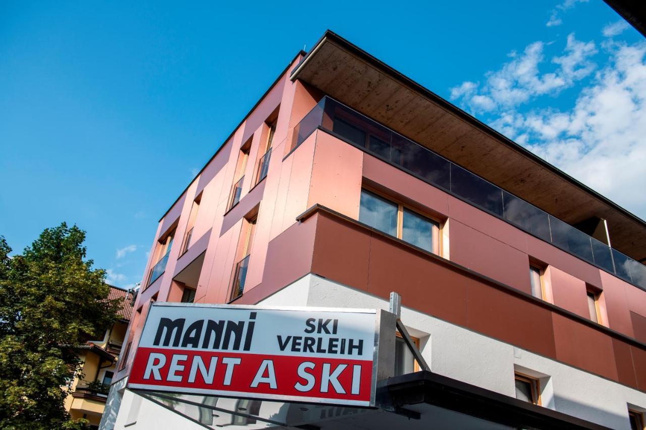 Manni Home - Rooms & Apartments Mayrhofen Bagian luar foto